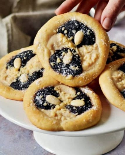Kolache Recipe | Homemade Czech Koláče