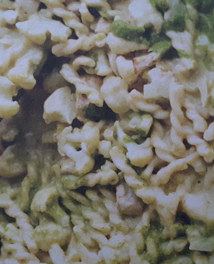 Pâtes au Chou-fleur, au Pesto, au Fromage de Chèvre et au Poulet