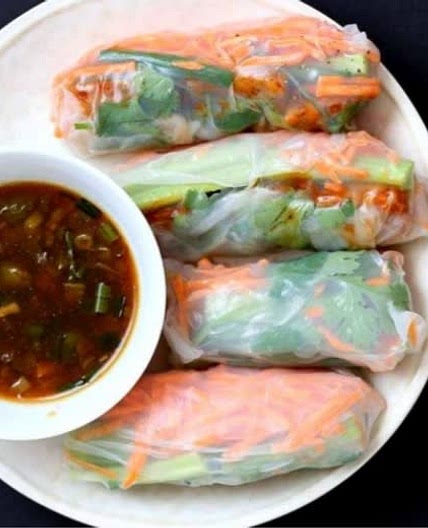 Red Curry Tempeh Summer Rolls - Vegan Richa