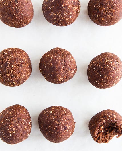 Raw Chocolate Brownie Bites (Nut-free)