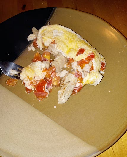 Chicken, Tomato, Egg White Omlette