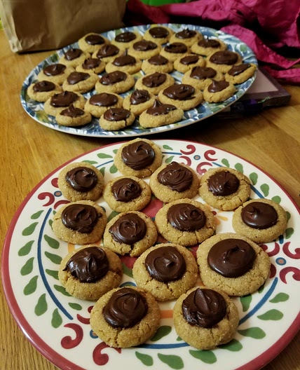 Vegan Peanut Butter Blossoms - Connoisseurus Veg