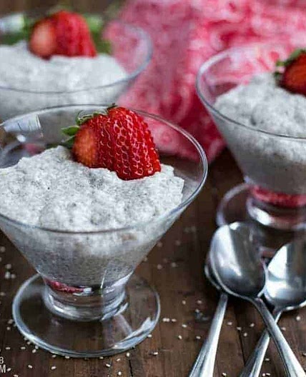 Simple Chia Seed Pudding - Vanilla