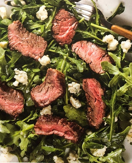 Arugula Salad with Steak Tips and Gorgonzola