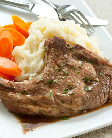 Red Wine Braised Pork Chops