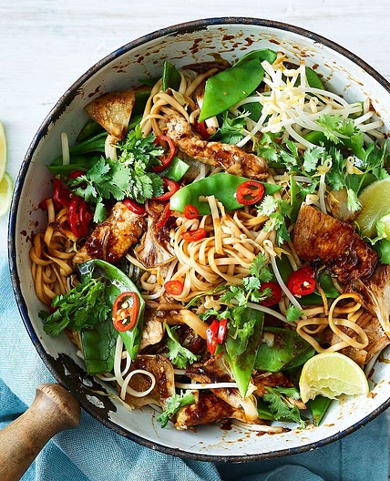 Healthy chicken chow mein