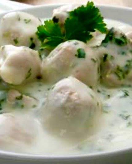 Shamahliyeh / Egg dumplings  شمحلية 
