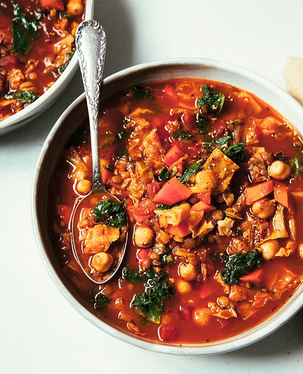 Smoky Chickpea, Lentil & Cabbage Stew with Kale