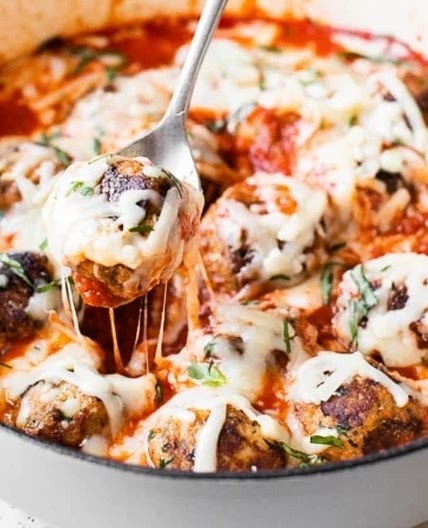 Cheesy Turkey Meatballs (8 points per 3 balls w/sauce)