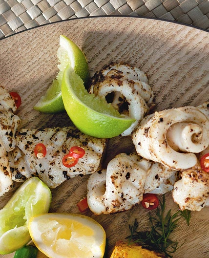 Barbecued salt and pepper squid