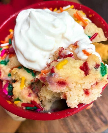 Funfetti Mug Cake