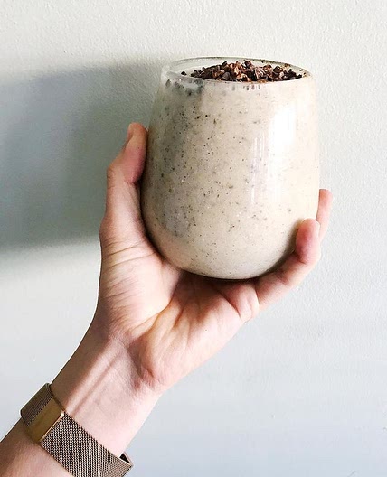 GINGER CACAO SUPERFOOD SMOOTHIE w/ Banana 🍌