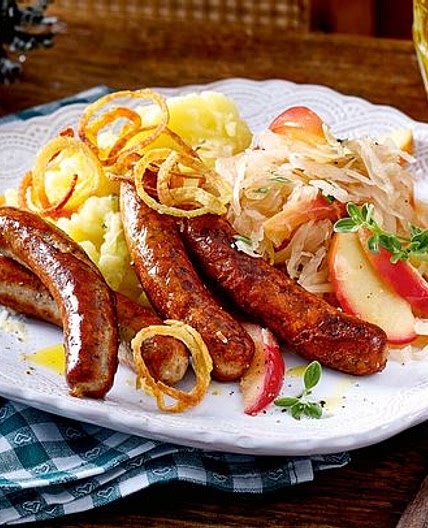 Nürnberger Würstchen mit Apfelsauerkraut