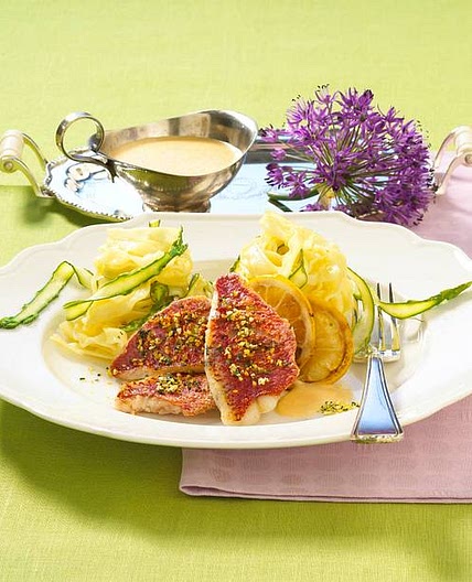 Rotbarbenfilets in Cognacschaum