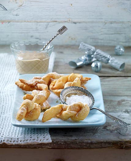 Sahnekrapfen mit Karamellcreme