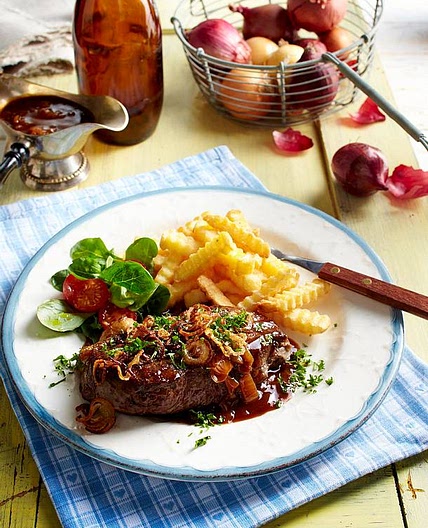 Rumpsteak mit Bier-Zwiebel-Soße