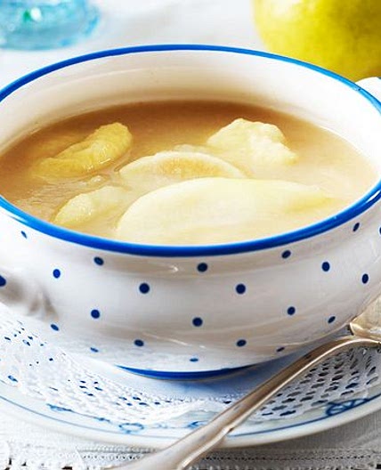 Birnensuppe mit Klacker Klieben