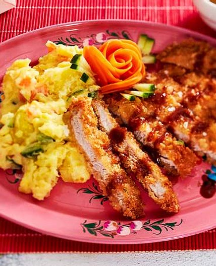 Tonkatsu mit Kartoffelsalat „Big in Japan“