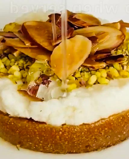 Madlouka Bil Ashta (مدلوقة بالقشطة)