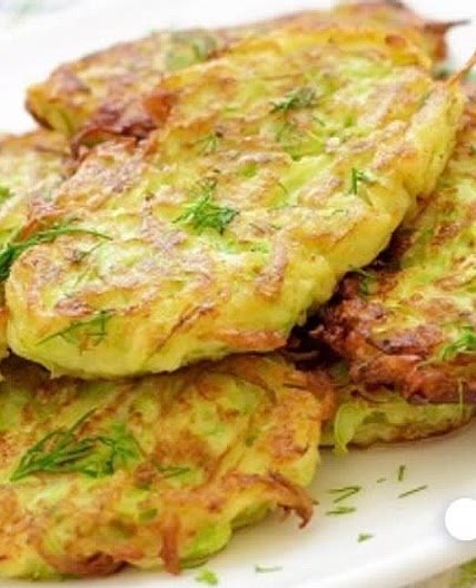 Omelet with fresh Dill (Ejjet Shoumar ) عجّة شومر  