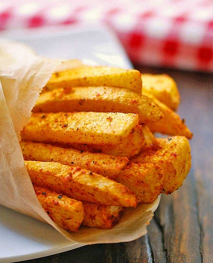 Baked Jicama Fries with Olive Oil and Paprika