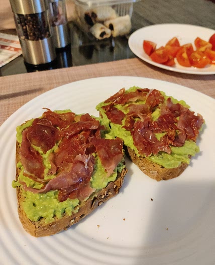 Guacamole Ham Cracker