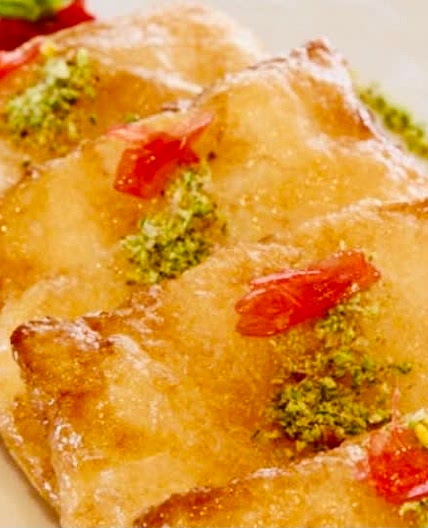 Kellage with Ashta ‎كلاج بالقشطة