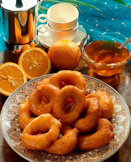 Orangenkrapfen mit Honig