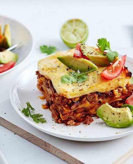 Slow cooker Mexican lasagne recipe