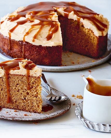 Caramel butter cake