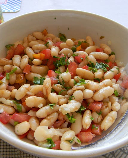 Salada de feijão branco