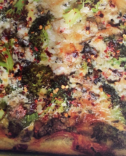 QUICHE: BROCCOLI, GORGONZOLA, CHILLI & WALNUT