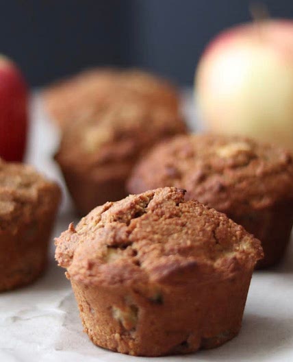 Apple cinnamon muffins