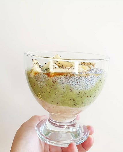 KIWI BANANA CHIA PARFAIT 奇异果香蕉嘉种子冰糕杯