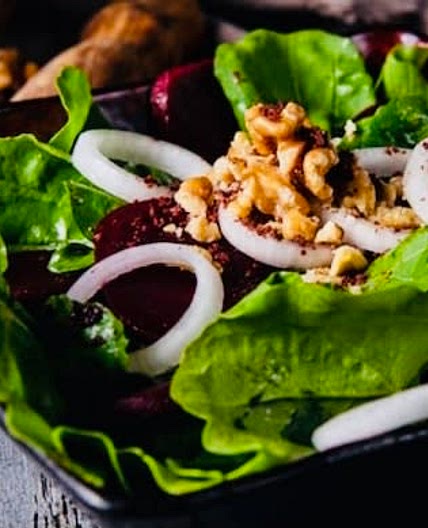 Beetroot salad. (سلطة الشمندر)