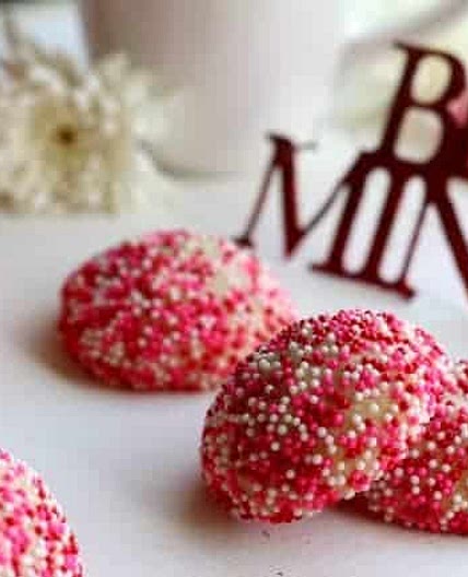 Red Velvet Surprise Inside Valentine's Cookies