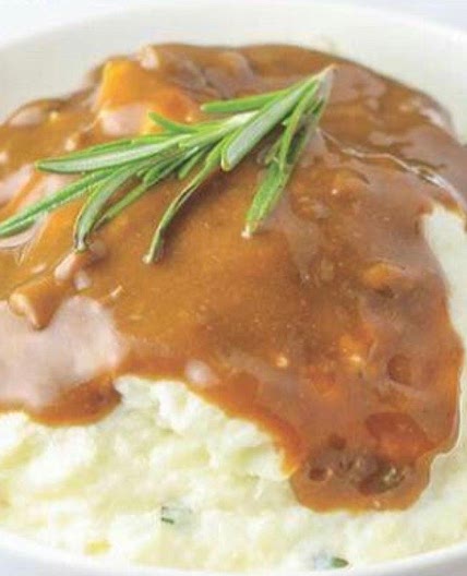 Creamy Mashed Cauliflower and Gravy
