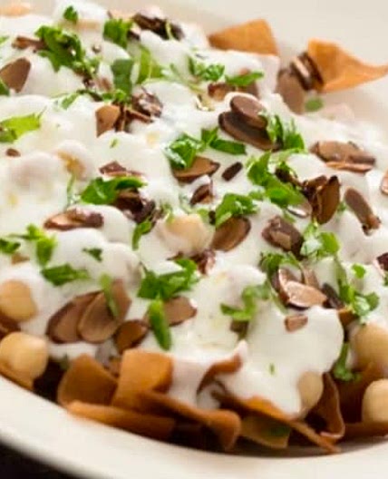 Fattet Hummus (Chickpea Fatteh) فتّة حمّص