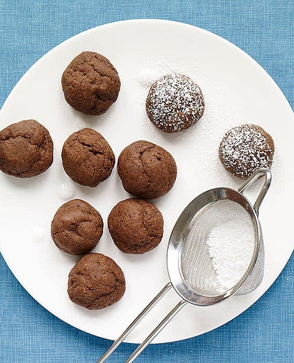 Chocolate-Fudge Cookie Bites (WW Official)