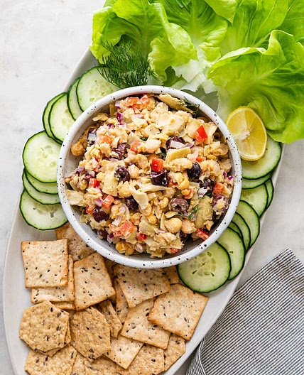 MEDITERRANEAN SMASHED CHICKPEA SALAD