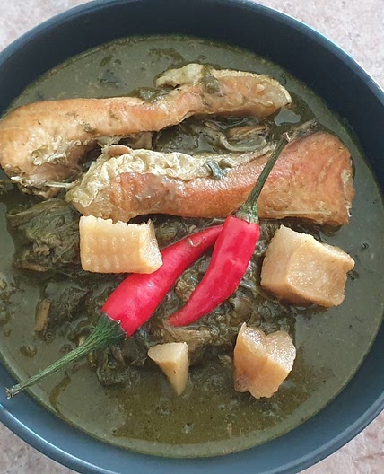Taro Leaves in Coconut Milk (Salmon Laing)