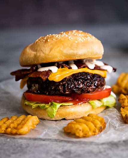 Marinated Bacon Ranch Cheeseburgers