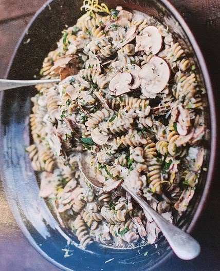 GARLIC MUSHROOM PASTA CREAMY THYME & TRUFFLE SAUCE
