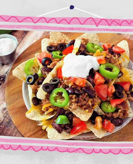 STEP 3/4 Mexican Nachos with Spicy Beef Chilli