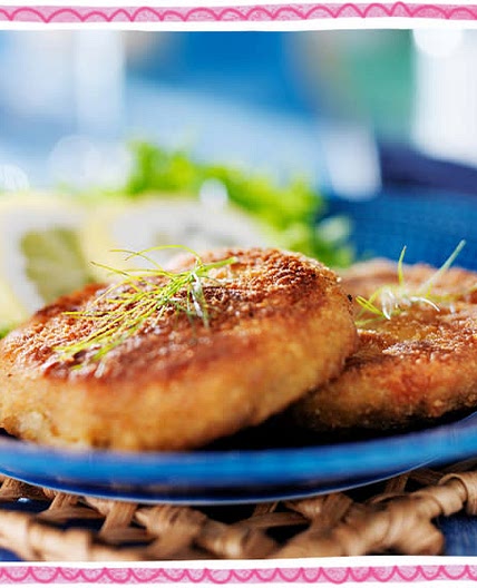 STEP 2 Thai Crab Cakes with Coleslaw