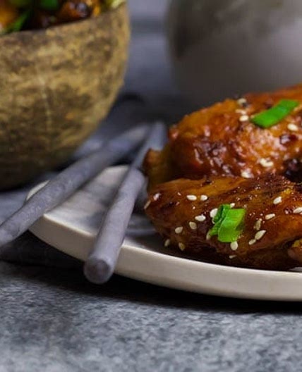 Keto Crispy Chicken Wings - Sweet and Spicy