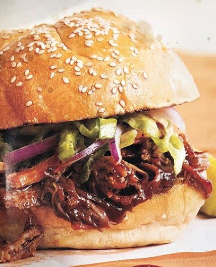 Slow Cooker Pulled Pork Sandwich