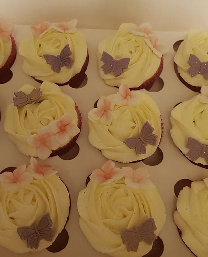 Cupcakes and Buttercream