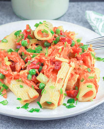 Easy Pasta Salad with Yogurt Dressing