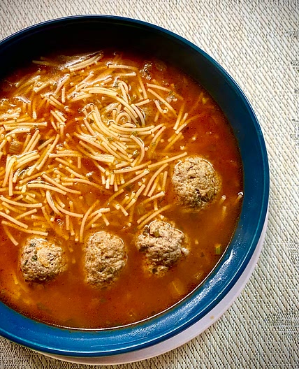 Meatballs soup with vermicelli